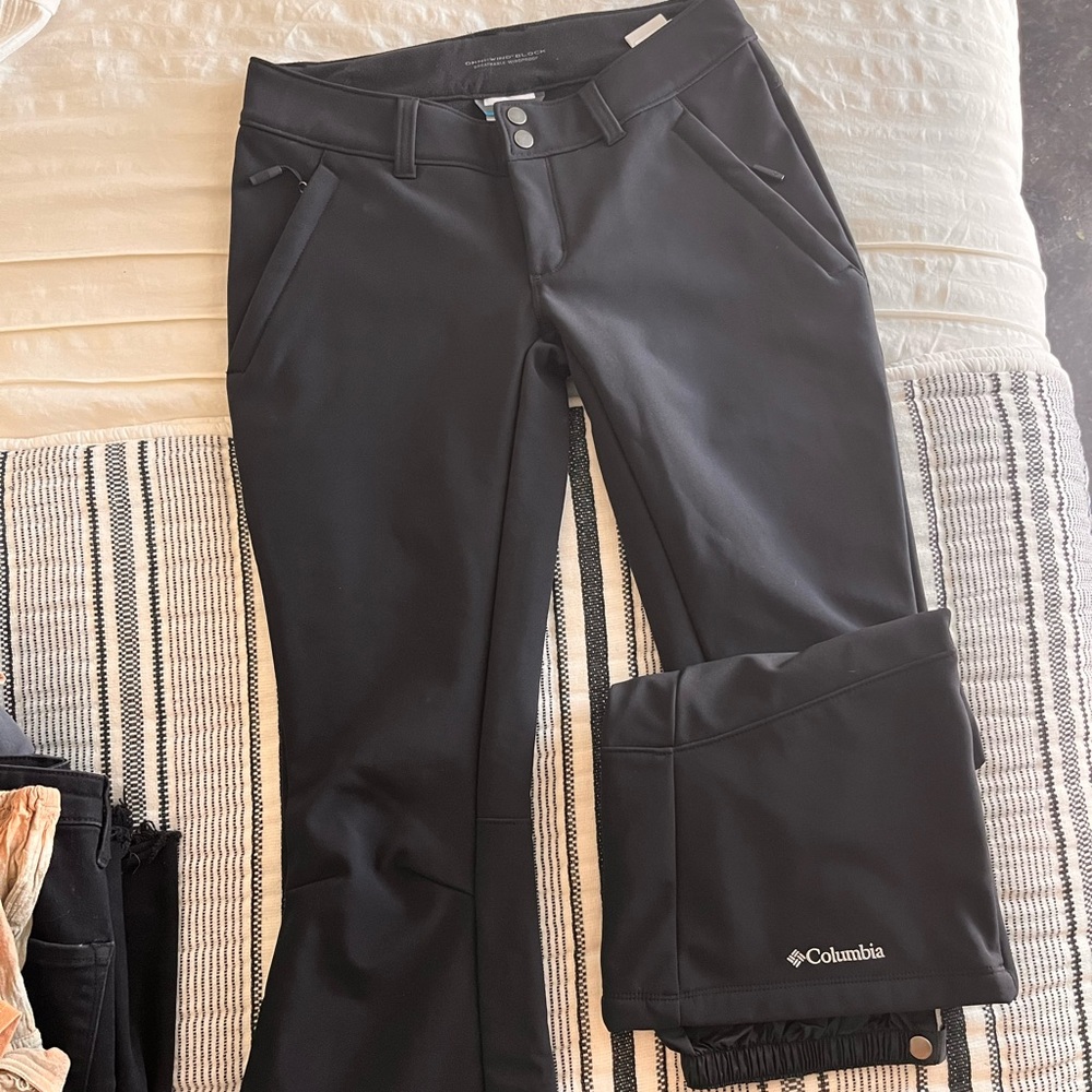 Columbia slim fit flared snow pants